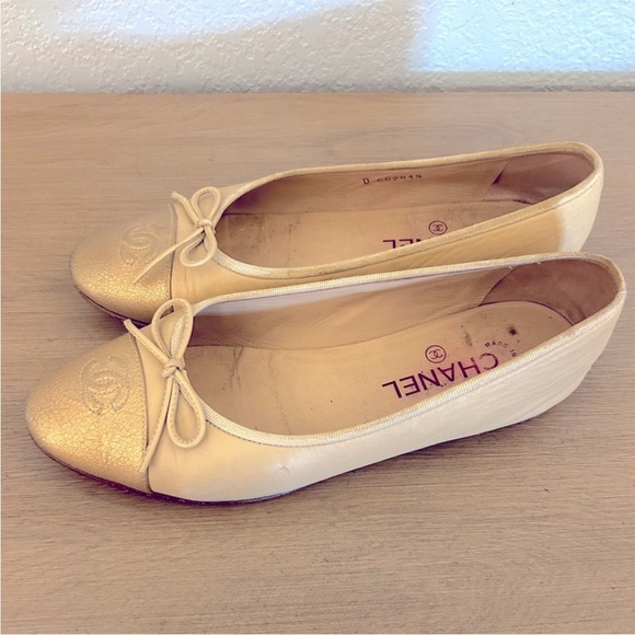 Chanel leather CC cap toe ballerina ballet flats 39 8 8.5 9 - Picture 3 of 7